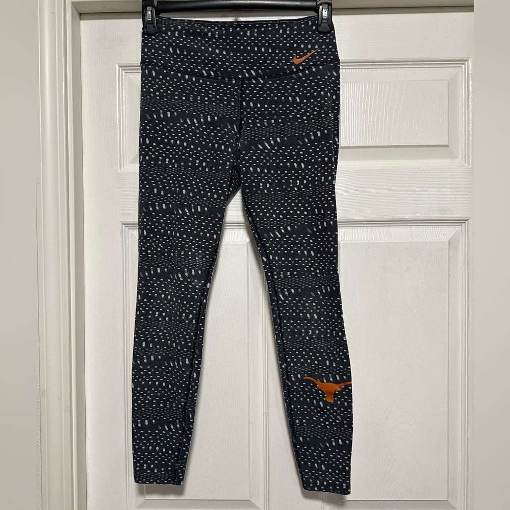 Nike Texas Longshorns Football Team, Black & White Leggings, Soft & Stretchy! M